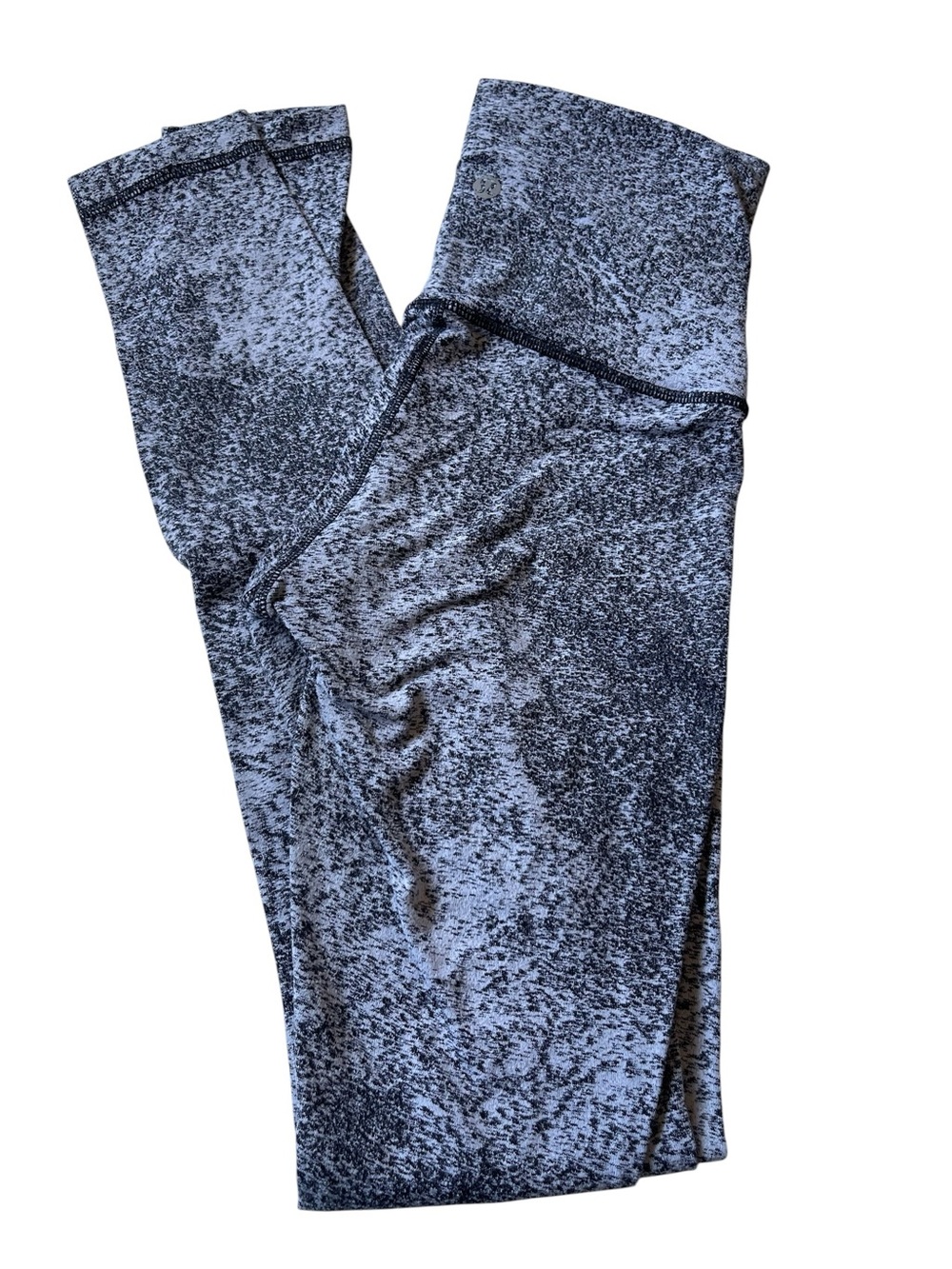 Lululemon Wunder Under Hi-Rise Leggings
Size 4